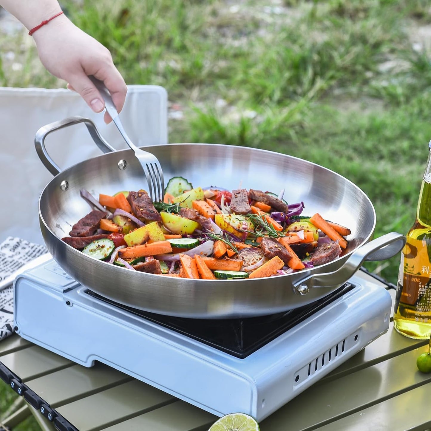 Inqibee 10-Inch Tri-Ply Stainless Steel Paella Pan with Lid,Omelet Pan,Large Skillet,Griddle Pan,Stir-Fry Pan,Jumbo Cooker,Induction Cooking Pan,Dishwasher and Oven Safe.